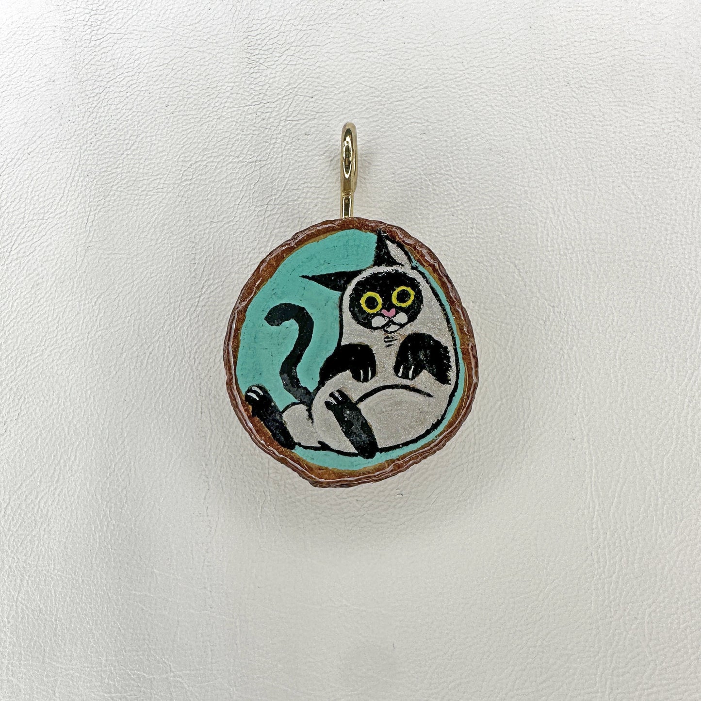 Lounging Ragdoll Cat Wooden Slice Pendant