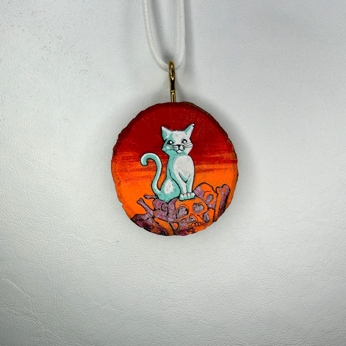Mount Skullmore Cat Wooden Slice Pendant