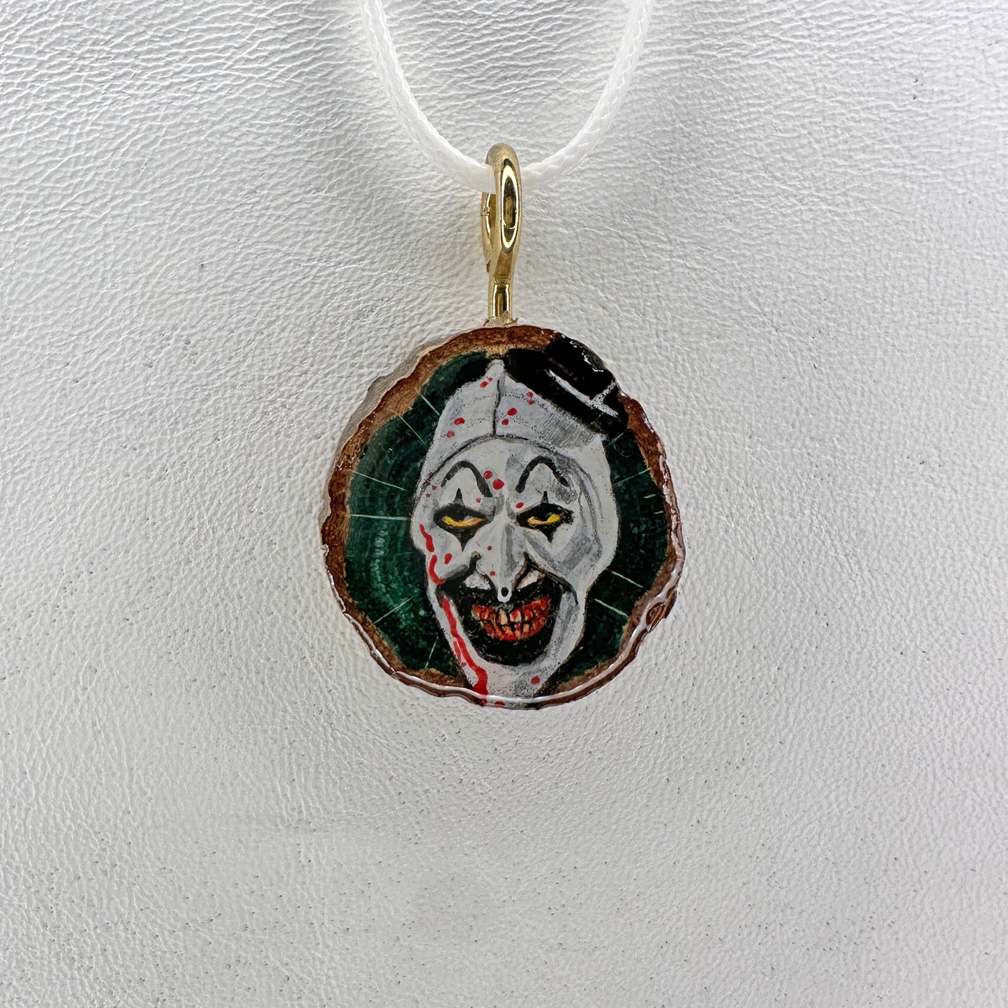 Terrifier Art The Clown Wooden Slice Pendant